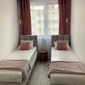 apartament-80s.kolobrzeghotels.com/