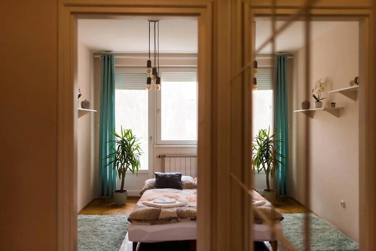 Apartament Szeged Gyoengye